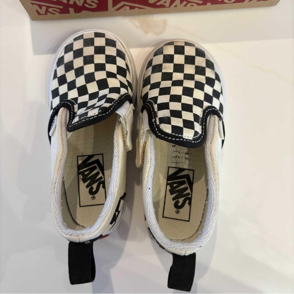 Vans Toddler Classic Slip-On V Checkerboard Shoe - Picture 3 of 6